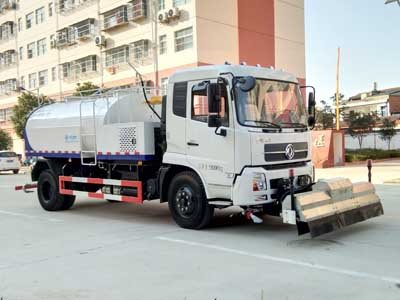 程力威牌CLW5180GQXD5型清洗車(chē)