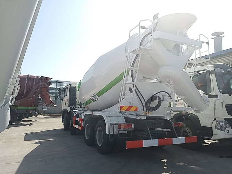 重汽豪沃TX輕量化攪拌車在湖南婁底的直銷價(jià)格