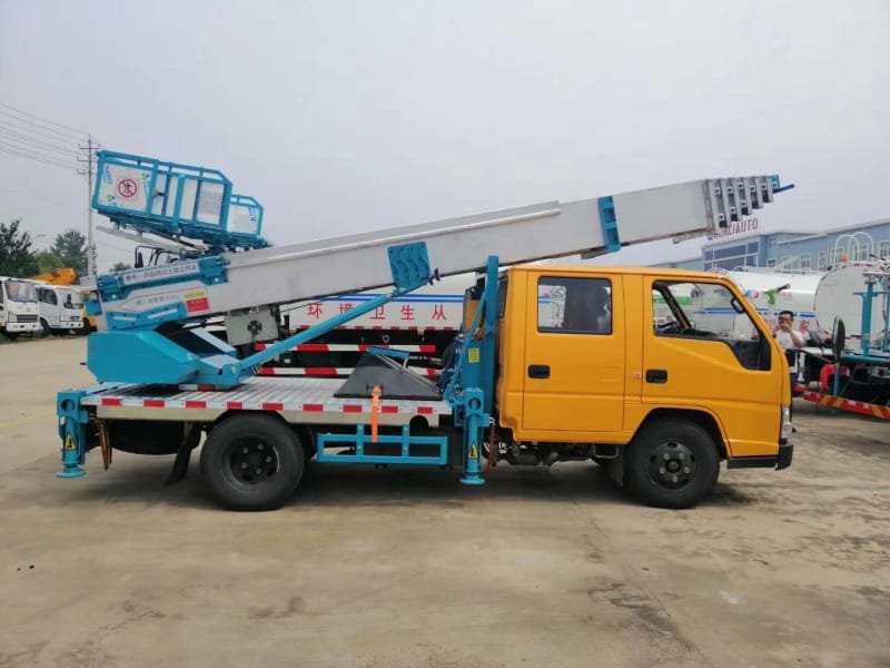 程力威牌CLW5045TBAJ6搬家作業(yè)車