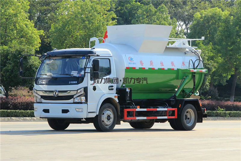 程力威牌CLW5120TCA6餐廚垃圾車