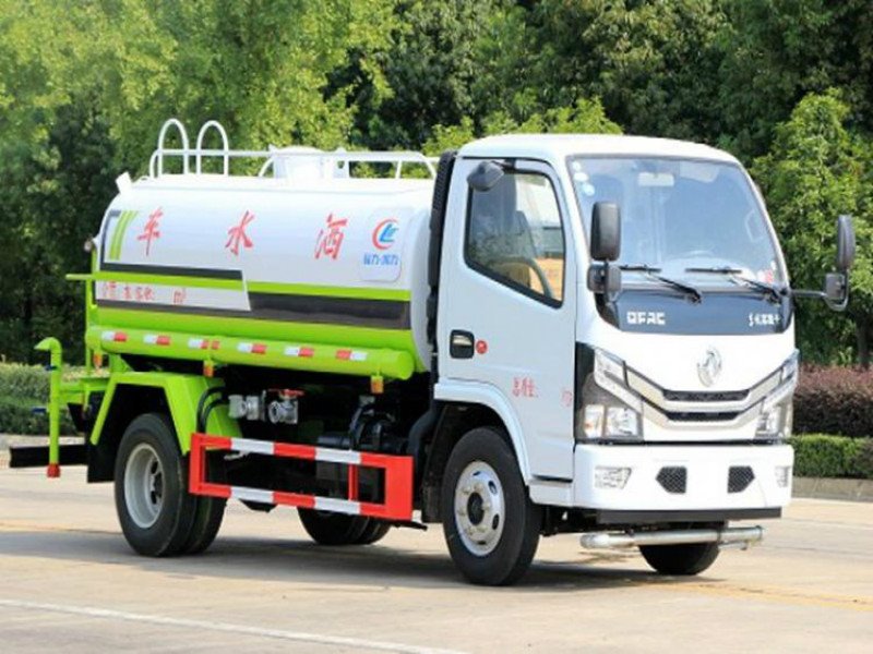 東風(fēng)國(guó)六環(huán)衛(wèi)灑水車(chē)價(jià)格10萬(wàn)上下
