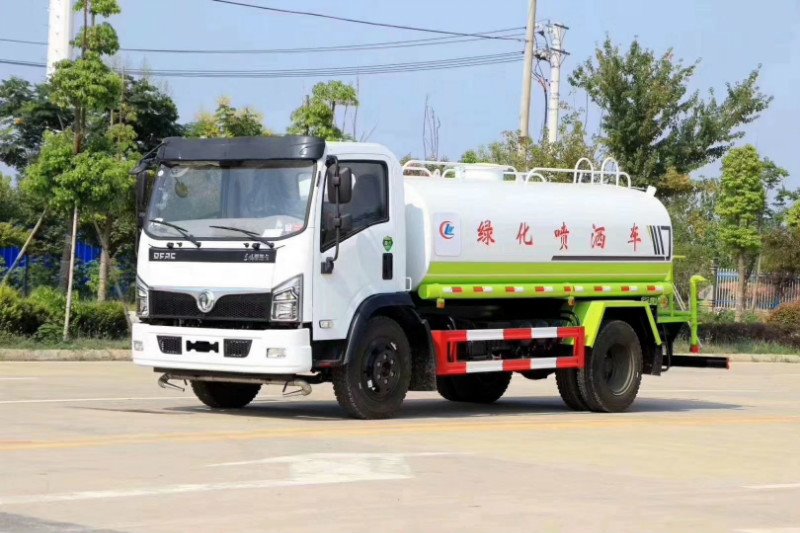 東風(fēng)福瑞卡10方環(huán)衛(wèi)灑水車廠家直銷性價(jià)比好