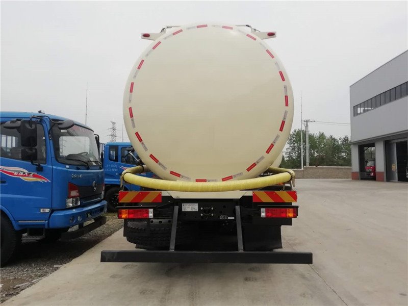 散裝水泥車哪個(gè)牌子好