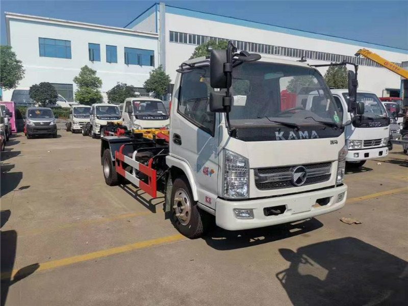國六凱馬勾臂垃圾車廠家報(bào)價(jià)便宜
