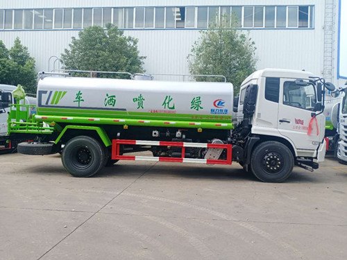 程力專汽東風天錦多功能灑水車