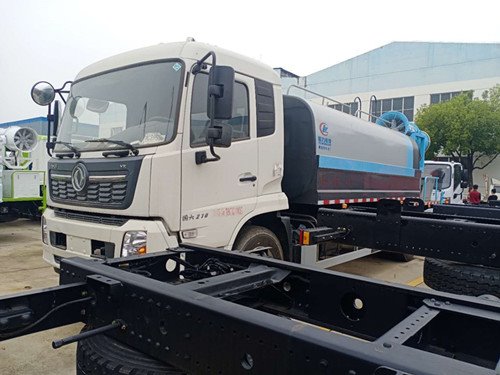 國六東風(fēng)天錦原裝底盤灑水車