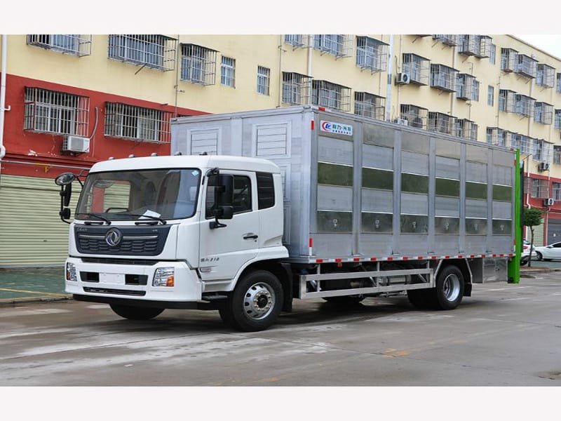 東風(fēng)天錦活豬運輸車現(xiàn)車現(xiàn)賣