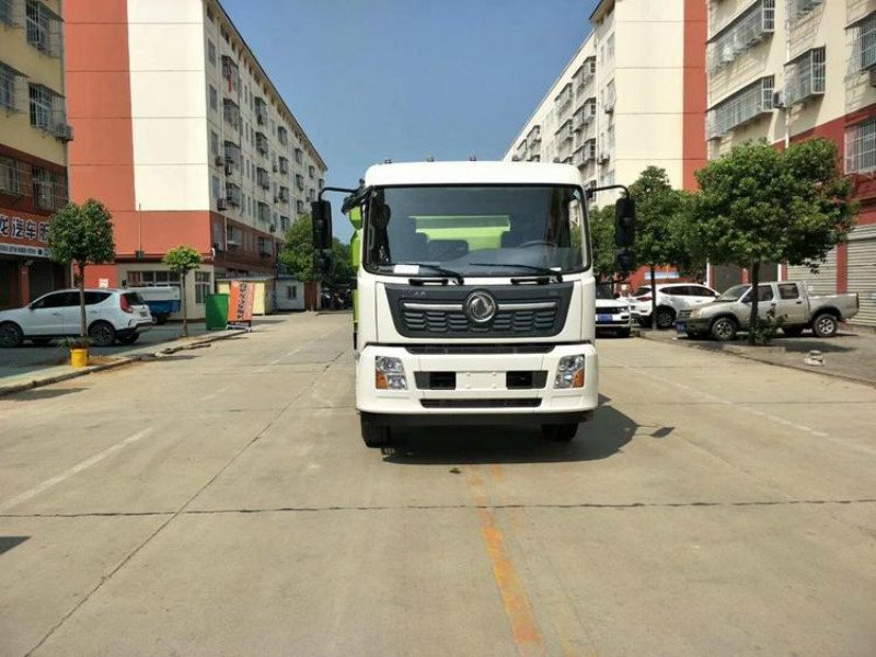 程力18方洗掃車熱銷中