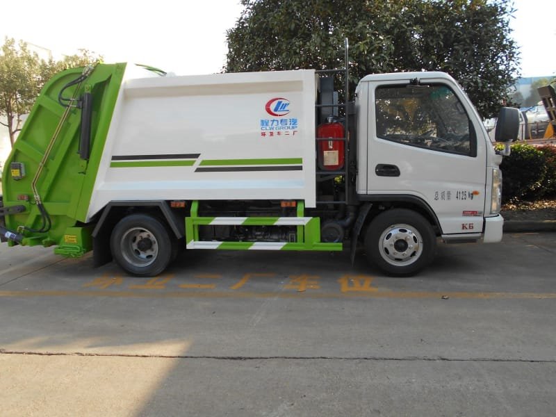 國(guó)六藍(lán)牌凱馬小型壓縮車