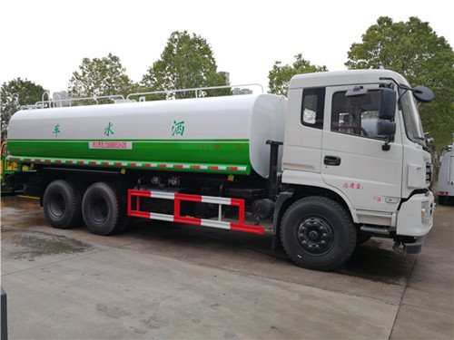 東風(fēng)華神T5多功能灑水車