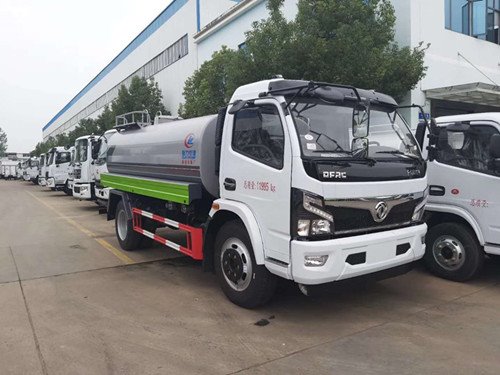 東風(fēng)福瑞卡F7國六原裝底盤軸距3800mm多功能灑水車