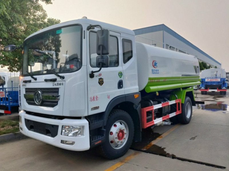 東風多利卡D9國六灑水車放價到底