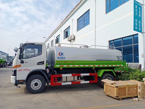 程力威國六江淮駿鈴軸距3845多功能噴霧灑水車
