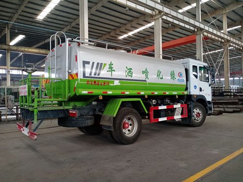 程力專汽東風(fēng)多利卡?12噸綠化灑水車