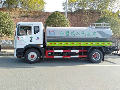 東風多利卡12噸綠化灑水車60-70-80米多功能灑水車
