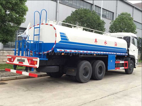 國六風(fēng)天龍?jiān)瓘S底盤綠化灑水車