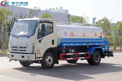 程力威5噸福藍(lán)牌福田康瑞系列園林綠化灑水車