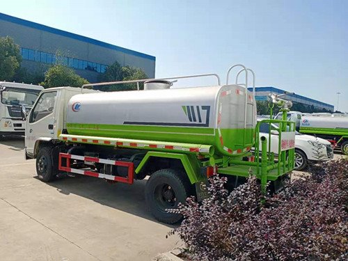 程力專汽國六藍牌江鈴順達多功能噴霧灑水車