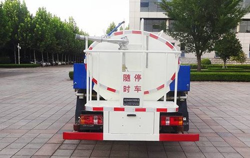 程力專汽福田康瑞新款駕駛室  3308mm軸距多功能灑水車