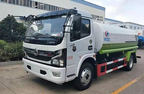 程力專汽東風(fēng)藍(lán)牌凱普特原廠底盤綠化灑水車