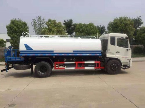 東風國六天錦原裝專用底盤多功能綠華灑水車