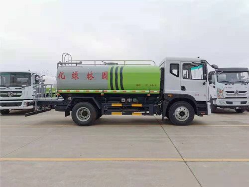 東風(fēng)多利卡D9底盤YCS04200-60發(fā)動(dòng)機(jī)園林綠化灑水車