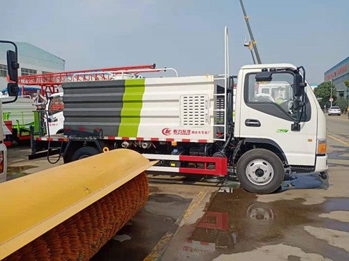程力專汽國(guó)六江淮駿鈴藍(lán)牌多功能噴霧抑塵車