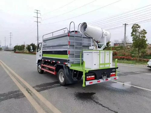 8噸東風(fēng)福瑞卡D7專用底盤抑塵車