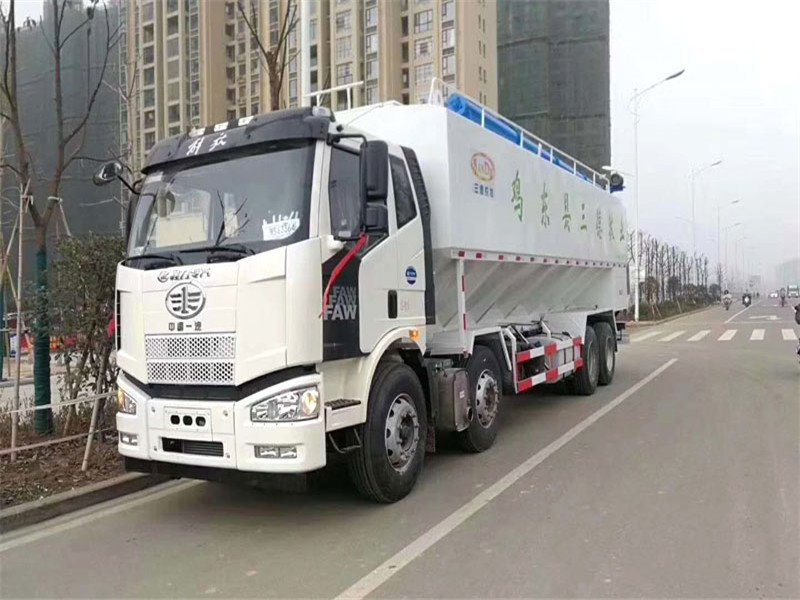 專汽圈與你共享散裝飼料運(yùn)輸車的保養(yǎng)方法