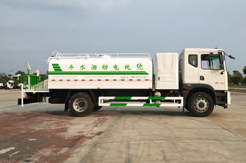 湖北程力國(guó)六東風(fēng)專用底盤電動(dòng)灑水車