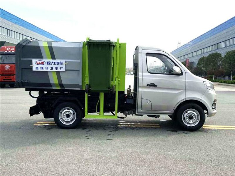 3方長(zhǎng)安掛桶垃圾車(chē)源頭廠家直銷(xiāo)