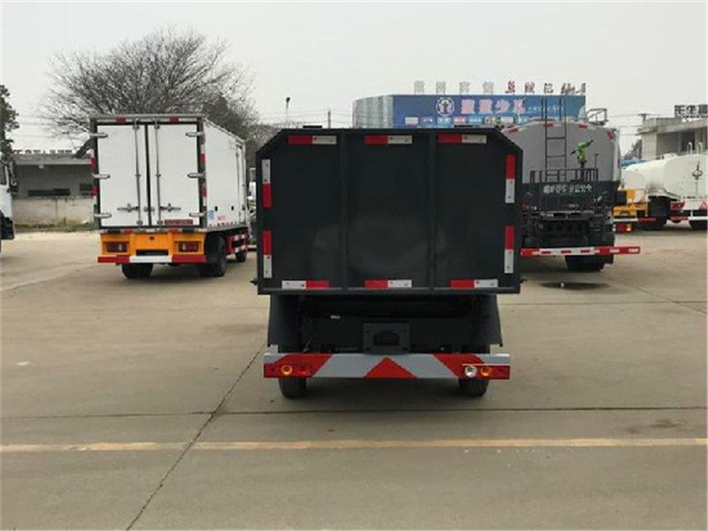 掛桶垃圾車隨州源頭廠家