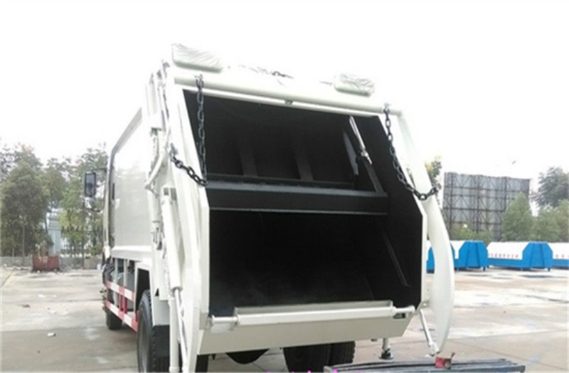 解放J6后雙橋壓縮垃圾車廠家直賣
