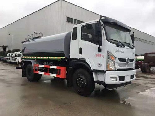 東風(fēng)專底D1多功能園林綠化灑水車 整車技術(shù)參數(shù)灑水車