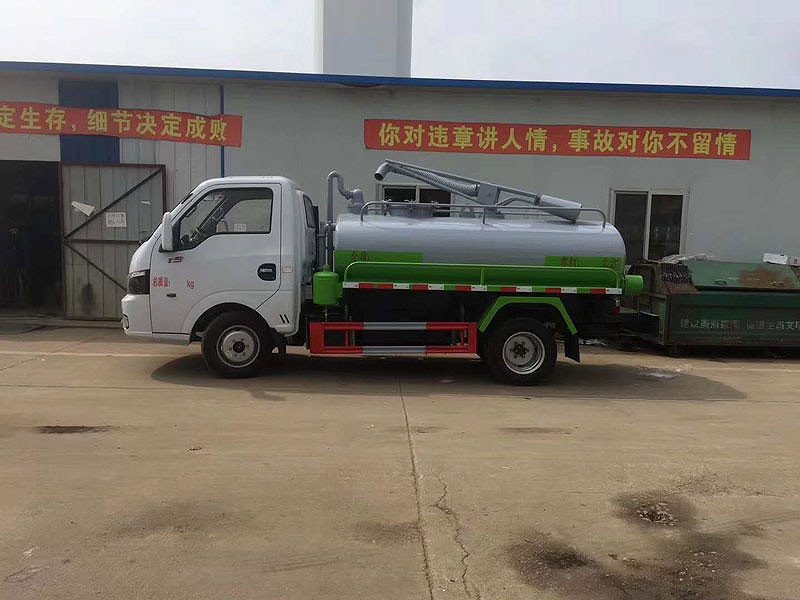 2.5方東風(fēng)途逸吸糞車批發(fā)價(jià)