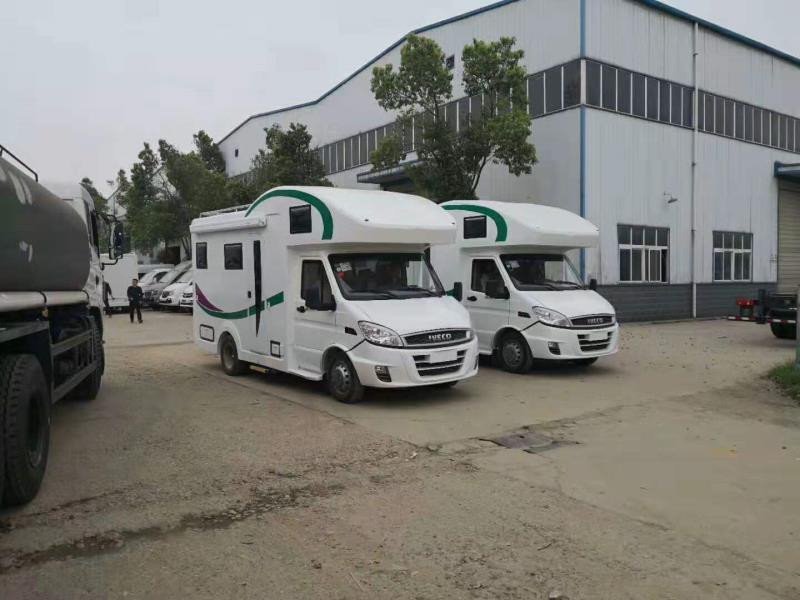依維柯寶迪C型旅居房車價格有保障