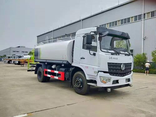 東風(fēng)系列D3多功能園林綠化灑水車