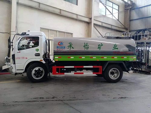 程力專汽東風福瑞卡多功能園林綠化灑水車