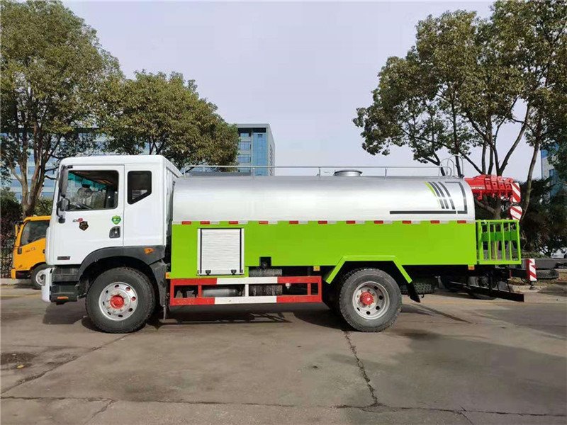 高壓清洗車保養(yǎng)方法