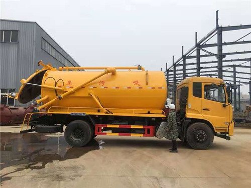 東風(fēng)天錦清洗吸污車價(jià)錢廠家直銷清洗吸污車
