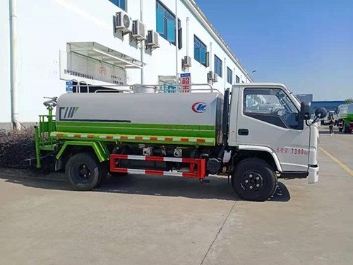 國六江鈴順達5噸藍牌多功能園林綠化灑水車