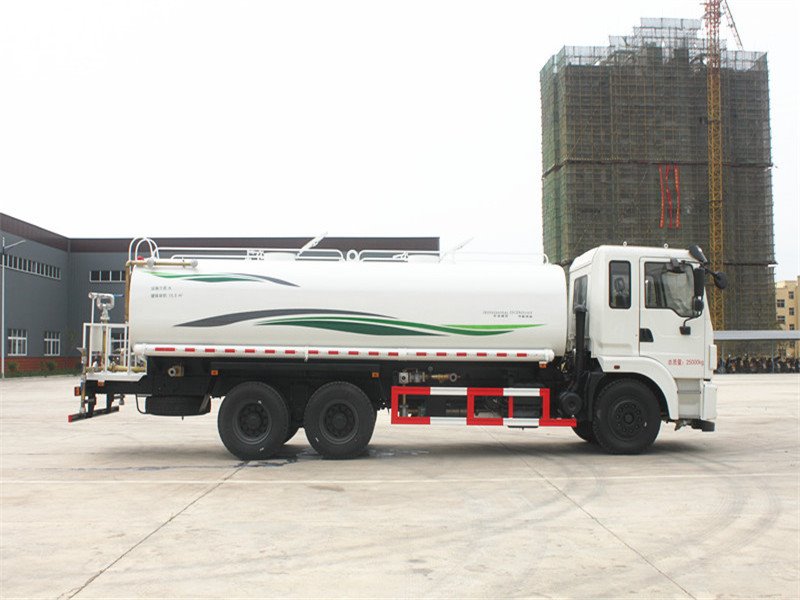 灑水車(chē)要怎么買(mǎi)