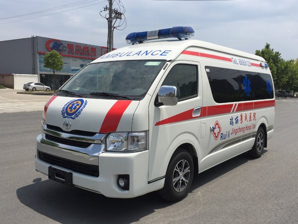 進(jìn)口豐田海獅監(jiān)護(hù)型救護(hù)車