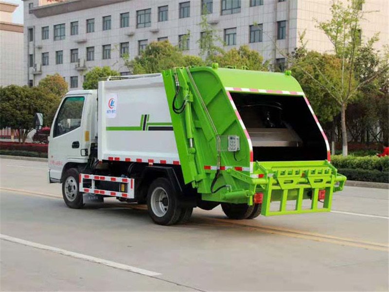 國六凱馬4方藍牌壓縮式垃圾車