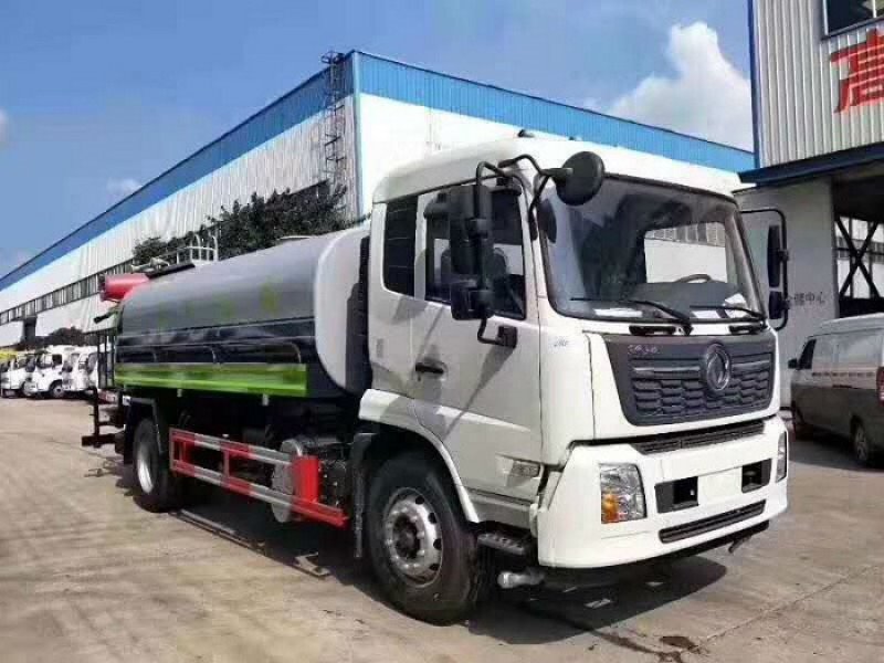 新款東風(fēng)天錦15噸國六環(huán)衛(wèi)灑水車價格