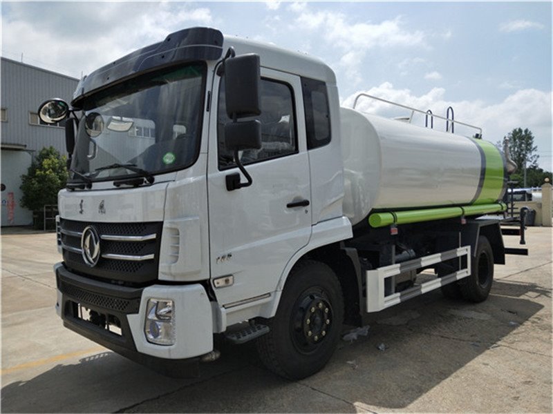 國六東風(fēng)隨專灑水車現(xiàn)車價美
