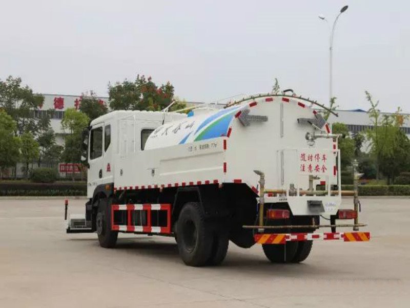 高壓清洗車與普通清洗車有什么不同