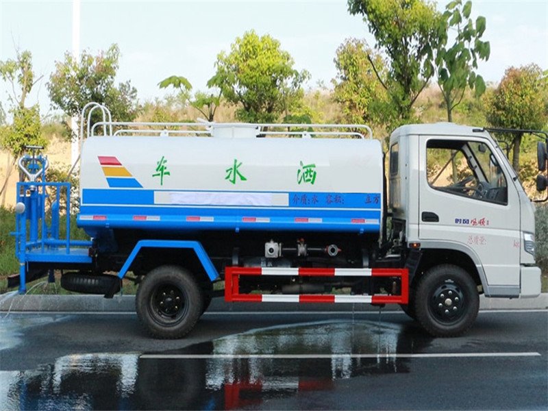 買灑水車哪里有