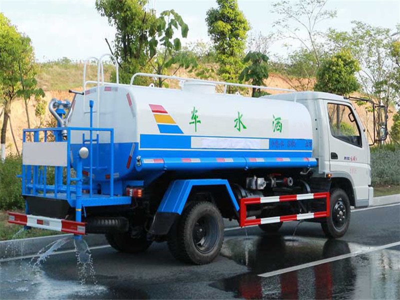 買灑水車哪里有