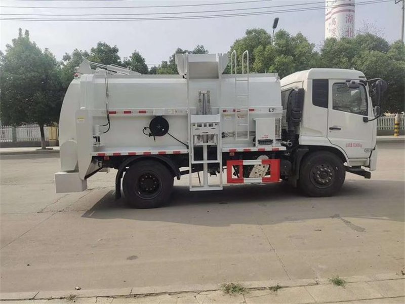 國六餐廚垃圾車新款價格